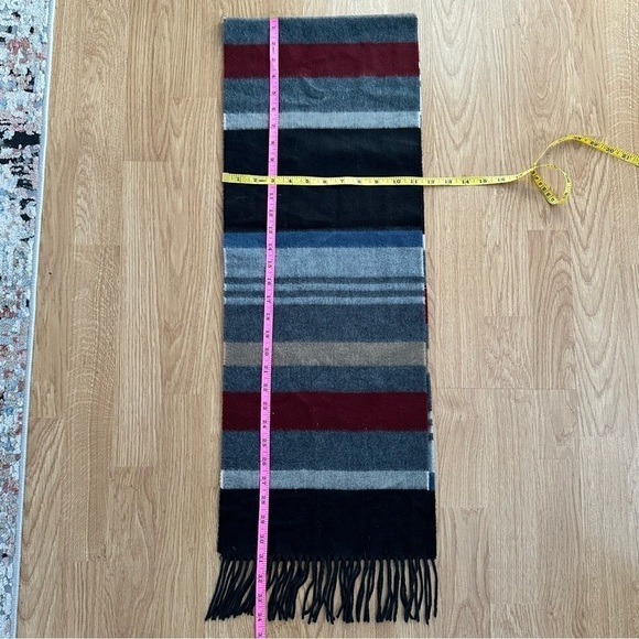 NWOT Striped Men’s Scarf - Picture 1 of 2